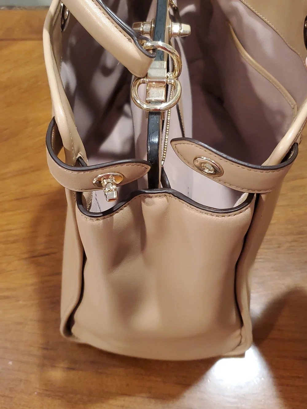 Coach Gramercy Satchel - Picture 14 of 15